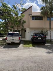8208 NW 9th Ct 1, Plantation, FL 33324