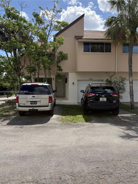 8208 NW 9th Ct 1, Plantation, FL 33324