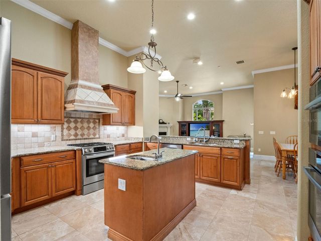 9223 HIDDEN BAY LANE, Orlando, FL 32819
