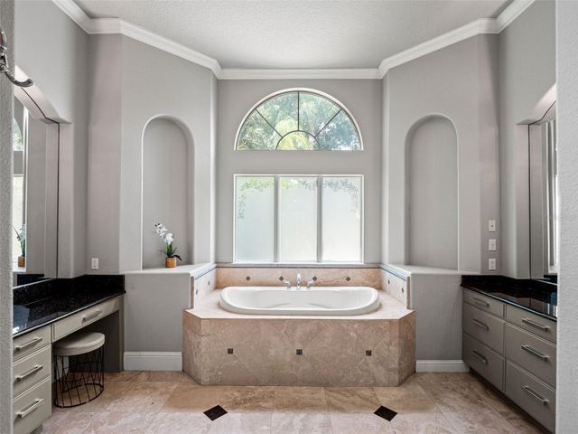 9223 HIDDEN BAY LANE, Orlando, FL 32819