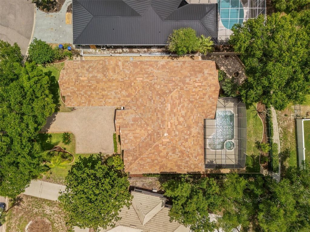 Image 53 of property listing at 9223 HIDDEN BAY LANE, Orlando, FL 32819