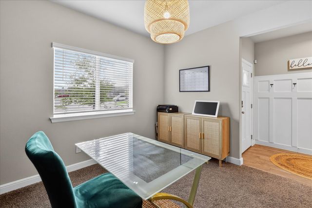 1721 Zilker Park Trail, Alvarado, TX 76009