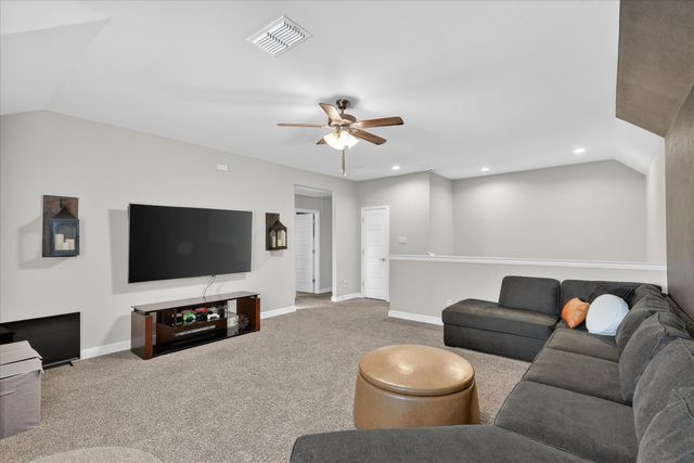 1721 Zilker Park Trail, Alvarado, TX 76009