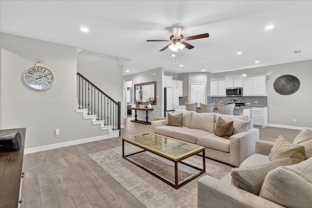 1721 Zilker Park Trail, Alvarado, TX 76009