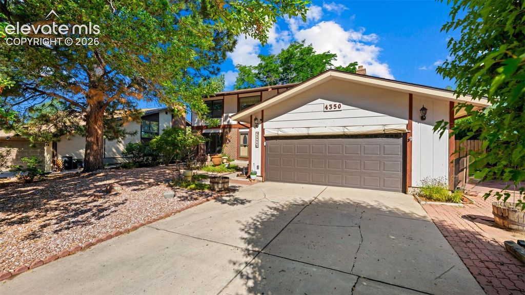 4350 Valencia Circle, Colorado Springs, CO 80917 — exterior