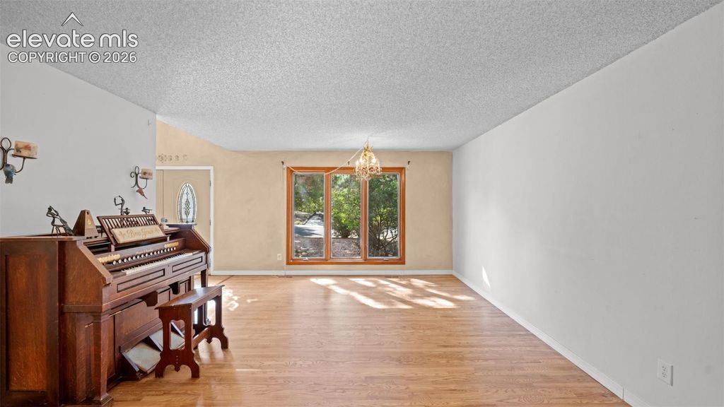 4350 Valencia Circle, Colorado Springs, CO 80917 — photo 4