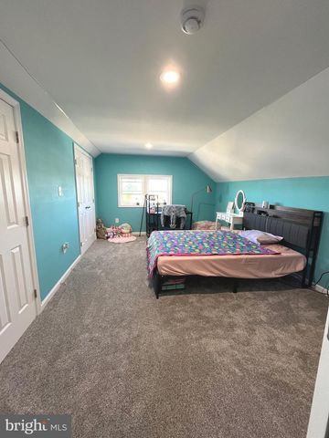 113 W EDGEVALE RD, Baltimore, MD 21225