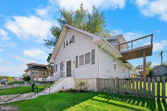 113 W EDGEVALE RD, Baltimore, MD 21225