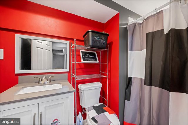 113 W EDGEVALE RD, Baltimore, MD 21225