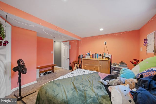 113 W EDGEVALE RD, Baltimore, MD 21225