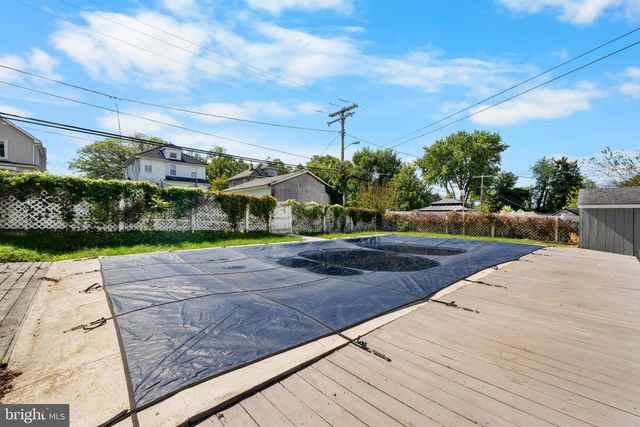 113 W EDGEVALE RD, Baltimore, MD 21225