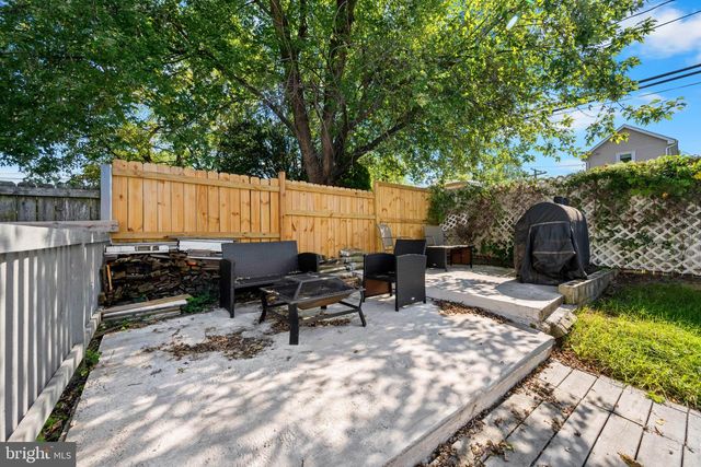 113 W EDGEVALE RD, Baltimore, MD 21225