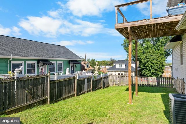 113 W EDGEVALE RD, Baltimore, MD 21225