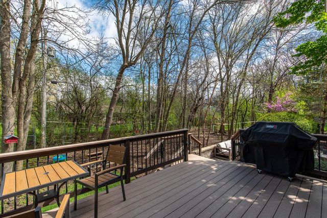 14695 Meadowshire DRIVE, New Berlin, WI 53151