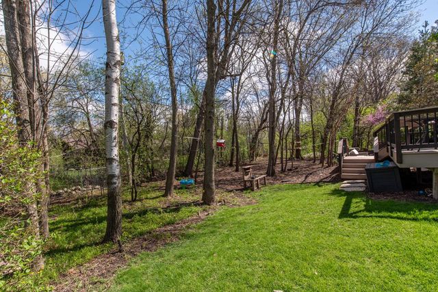 14695 Meadowshire DRIVE, New Berlin, WI 53151