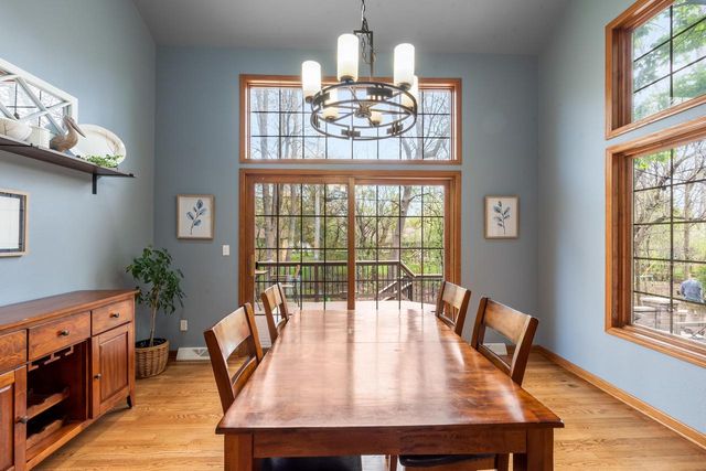 14695 Meadowshire DRIVE, New Berlin, WI 53151