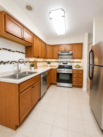 1344 Orleans Drive 1344, Mundelein, IL 60060