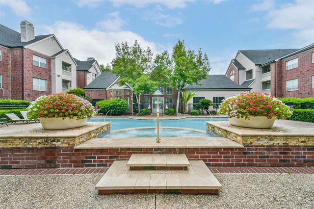 1330 Old Spanish Trail 2204, Houston, TX 77054