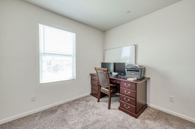 4374 W Saginaw Way, Fresno, CA 93722