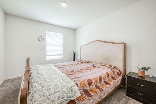 4374 W Saginaw Way, Fresno, CA 93722