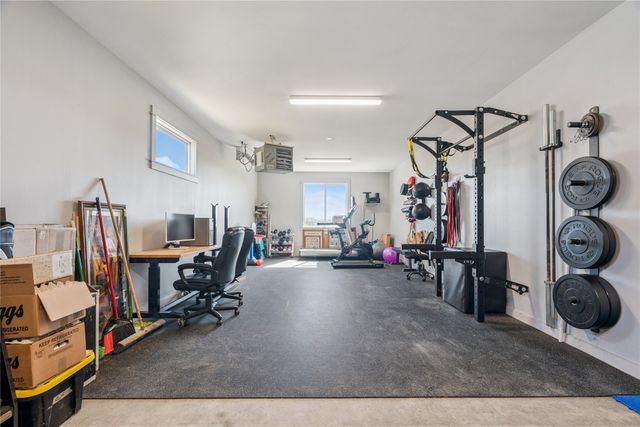 1225 NE 53rd Court, Ankeny, IA 50021