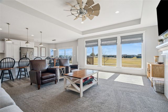 1225 NE 53rd Court, Ankeny, IA 50021