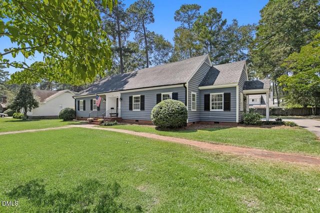 1106 S 1st Street, Smithfield, NC 27577