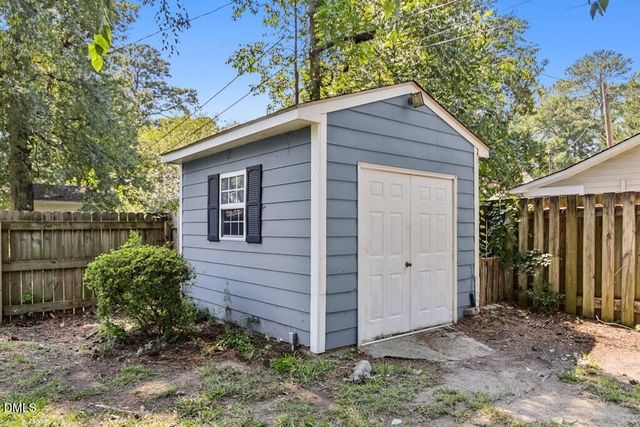 1106 S 1st Street, Smithfield, NC 27577