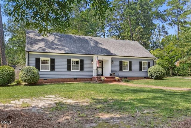 1106 S 1st Street, Smithfield, NC 27577