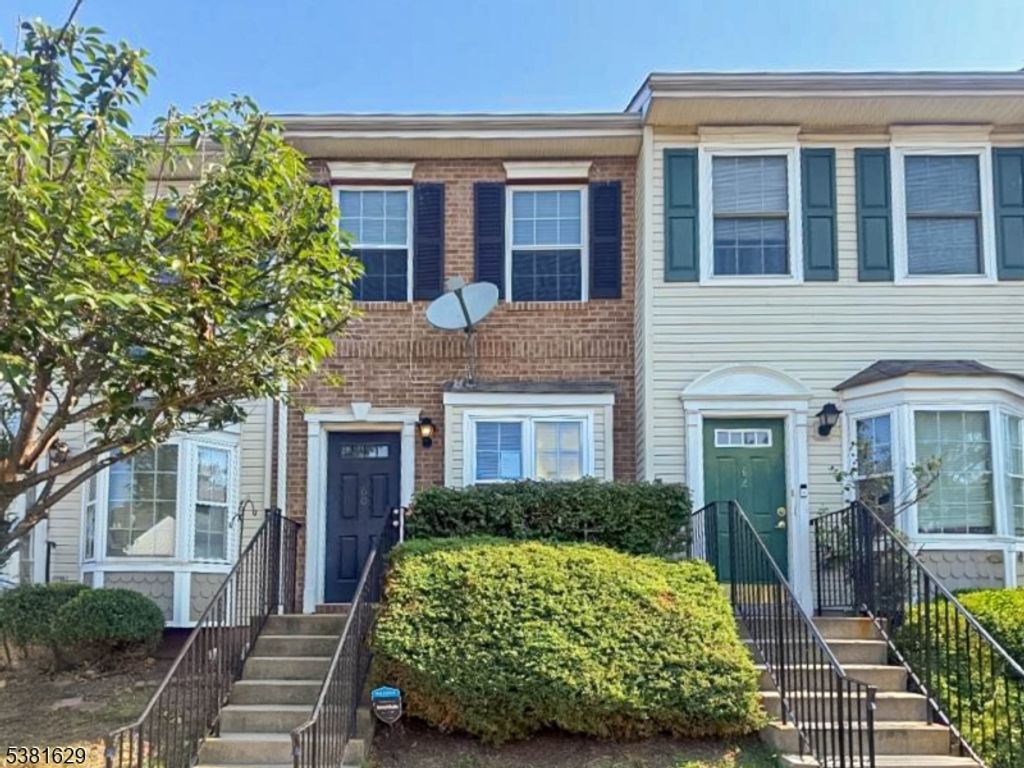 60 Faith Ct, Newark City, NJ 07103