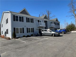 9 Gray Coach Lane 913, Cranston, RI 02921