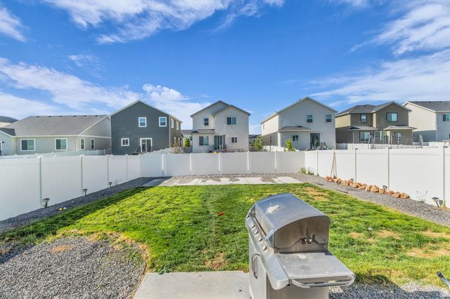 1318 PAMELA ST, Eagle Mountain, UT 84005