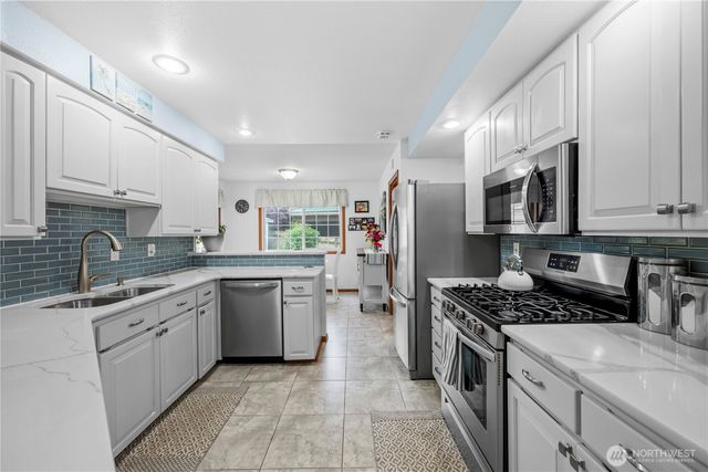 5421 Sunnyside Boulevard, Marysville, WA 98270