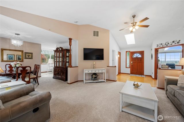 5421 Sunnyside Boulevard, Marysville, WA 98270