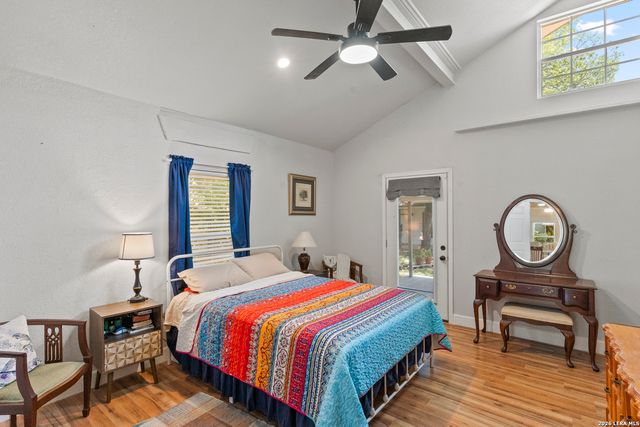 2414 Texas Ave, San Antonio, TX 78228
