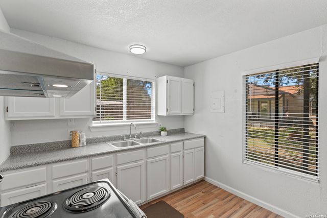 2414 Texas Ave, San Antonio, TX 78228