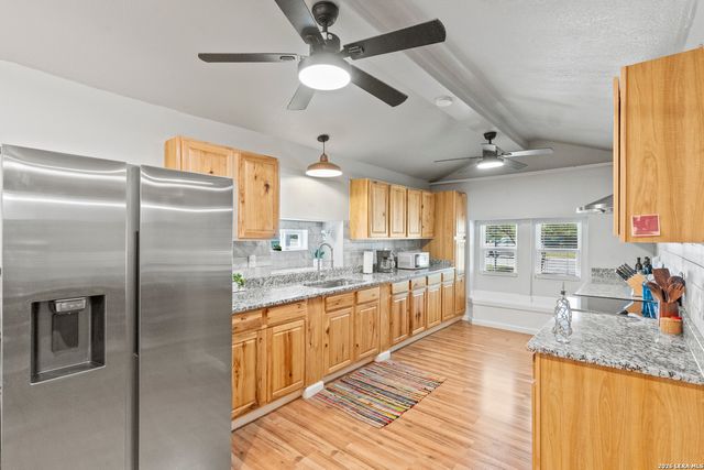 2414 Texas Ave, San Antonio, TX 78228