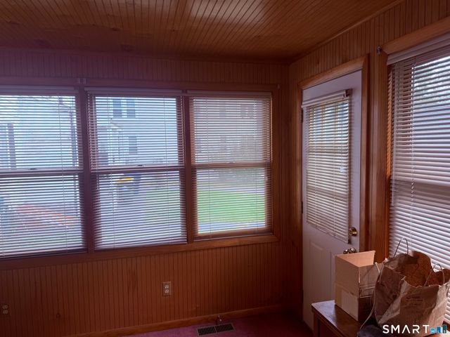 30 South Cliff Street, Ansonia, CT 06401