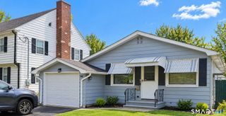 30 South Cliff Street, Ansonia, CT 06401