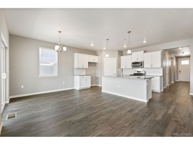 975 Brink St, Brighton, CO 80603