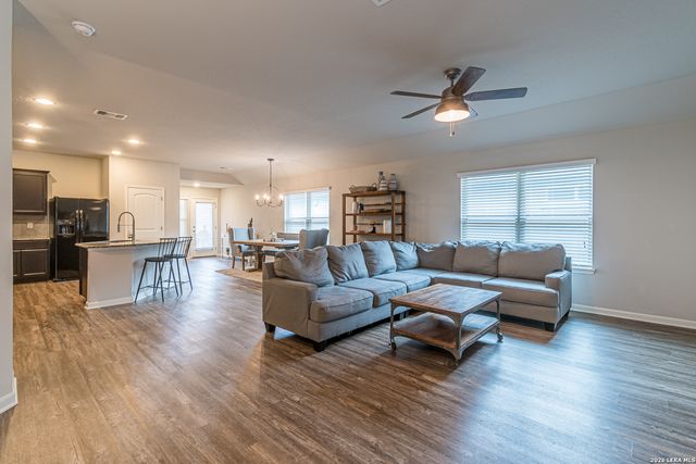 2569 McCrae, New Braunfels, TX 78130