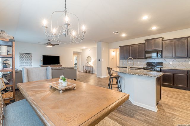 2569 McCrae, New Braunfels, TX 78130