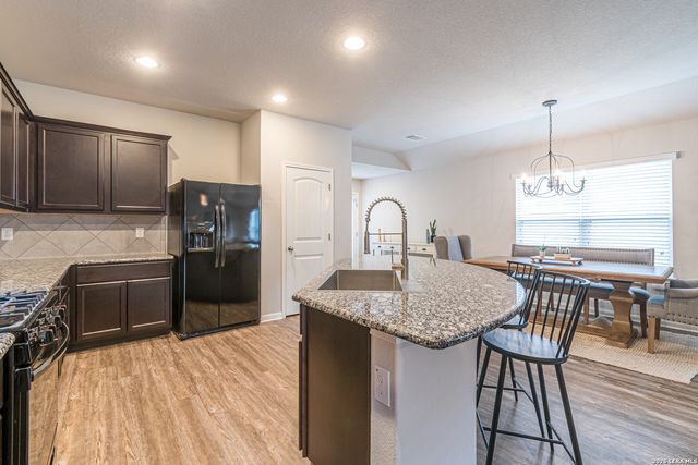 2569 McCrae, New Braunfels, TX 78130