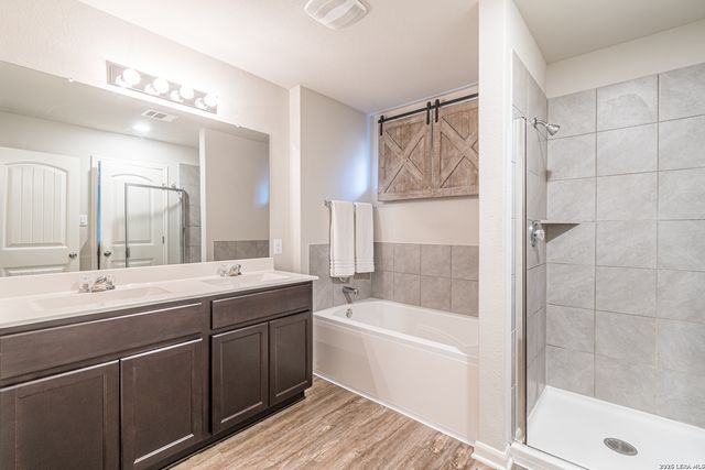 2569 McCrae, New Braunfels, TX 78130