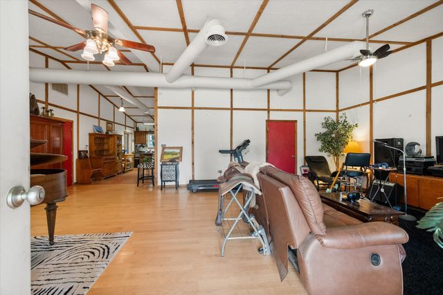126 Smallwood Court, Springtown, TX 76082