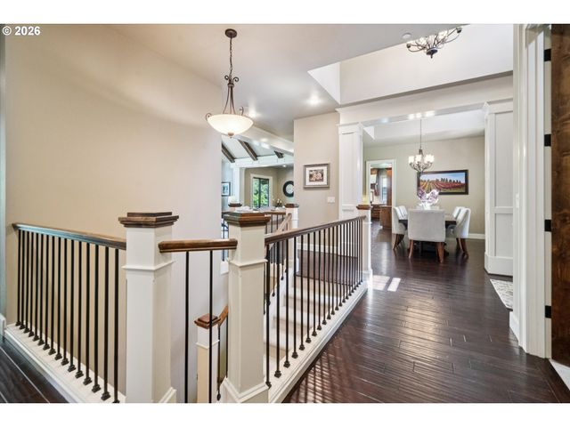 23590 Sw Elderberry Ln, West Linn, OR 97068