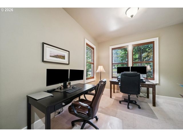 23590 Sw Elderberry Ln, West Linn, OR 97068