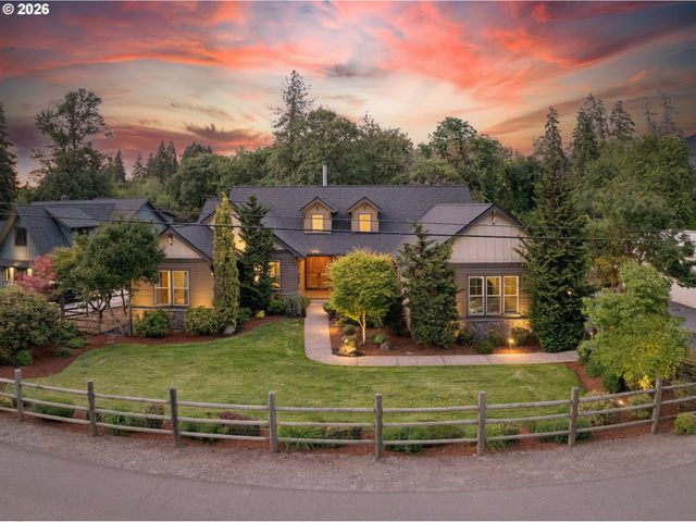 23590 Sw Elderberry Ln, West Linn, OR 97068