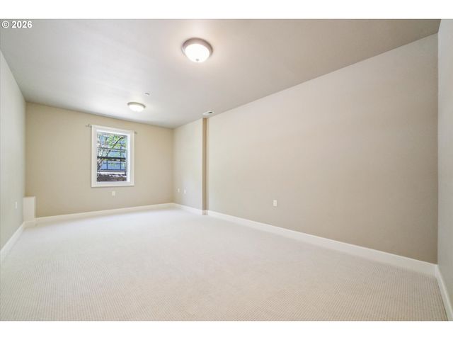 23590 Sw Elderberry Ln, West Linn, OR 97068