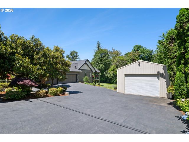 23590 Sw Elderberry Ln, West Linn, OR 97068